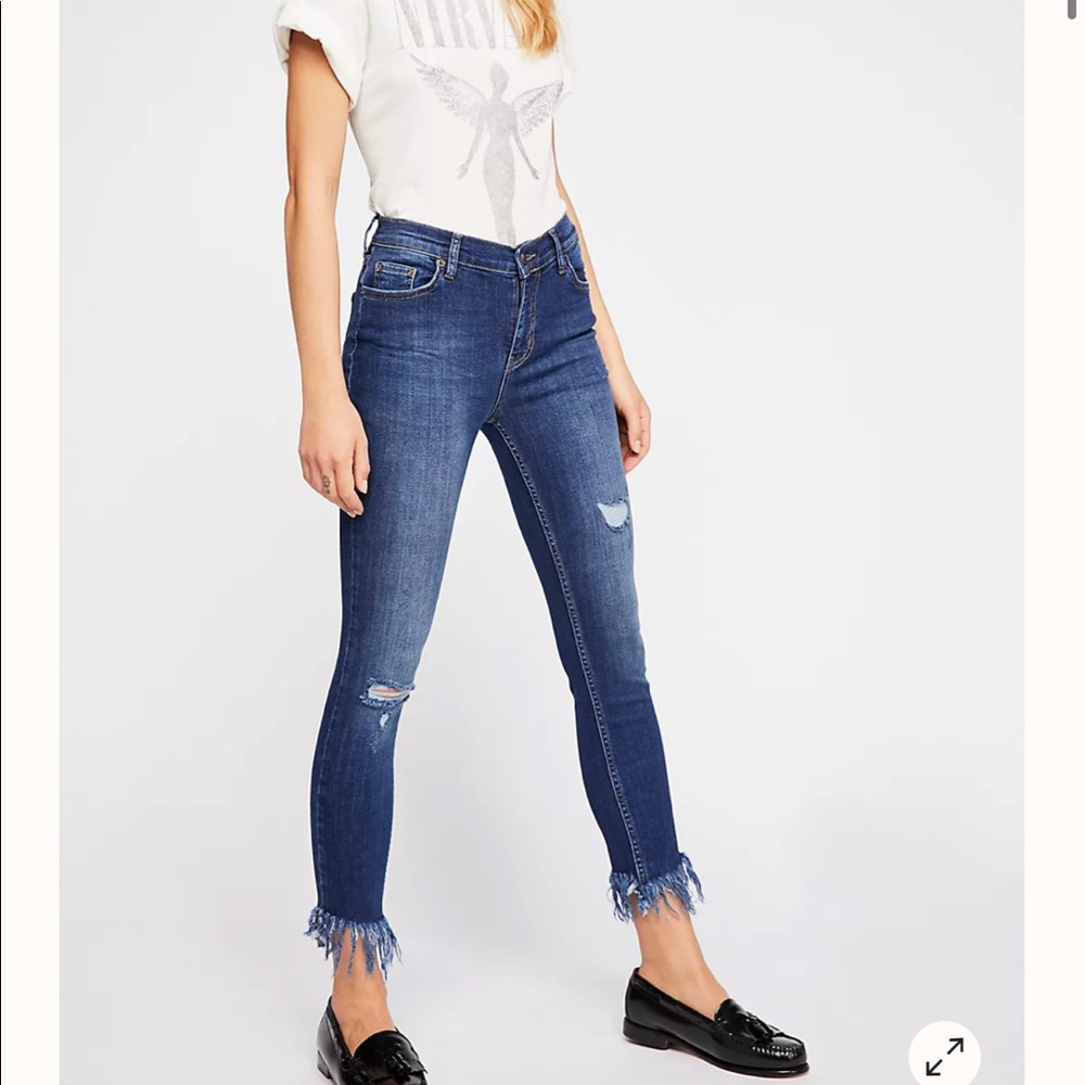 Great Heights frayed- Free People jeans